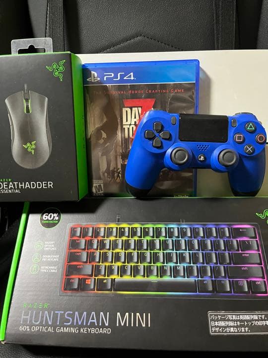 写っている全てが付いてくるセット品になります。