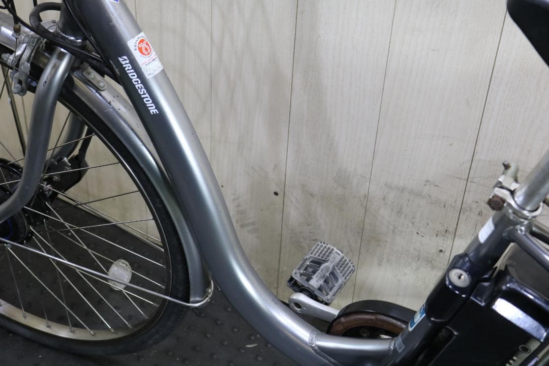 ブリヂストン フロンティアロイヤル F6R36 9.6AH 26型 3段 LED