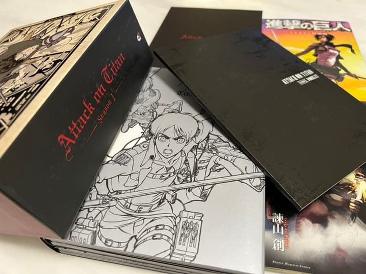 「進撃の巨人 Season1 Blu-ray BOX〈5枚組〉」