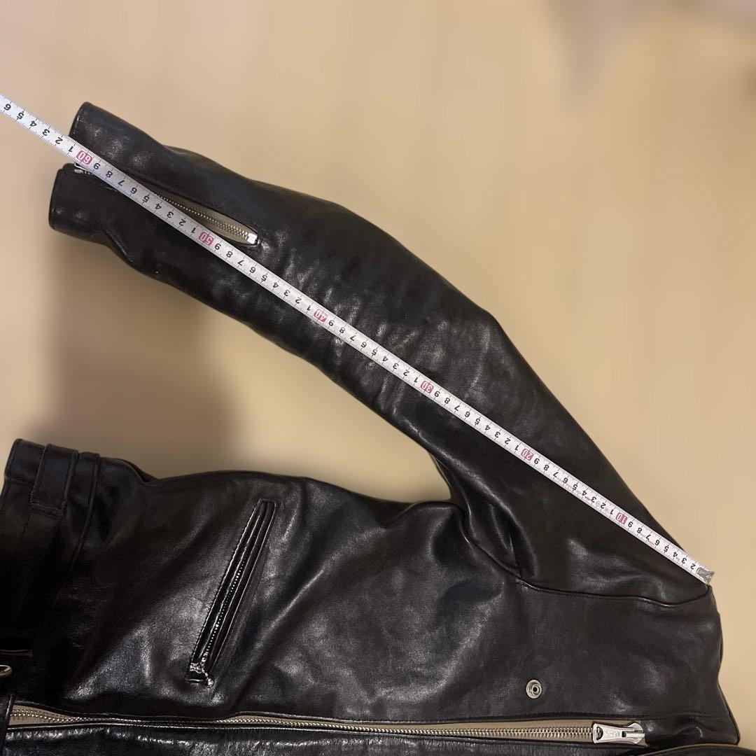 Lewis leathers サイクロン　タイトフィット ベジカウ