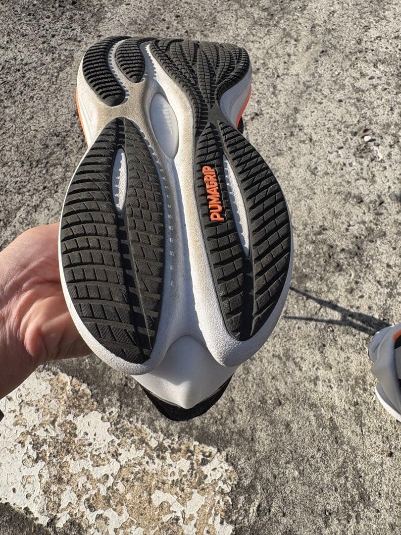 美品　PUMA ヴェロシティニトロ3 27.5cm