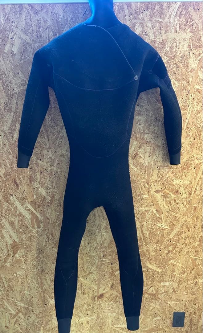 Axxeclassic Hybrid-Uzip 4/3mmセミドライ 全身裏起毛