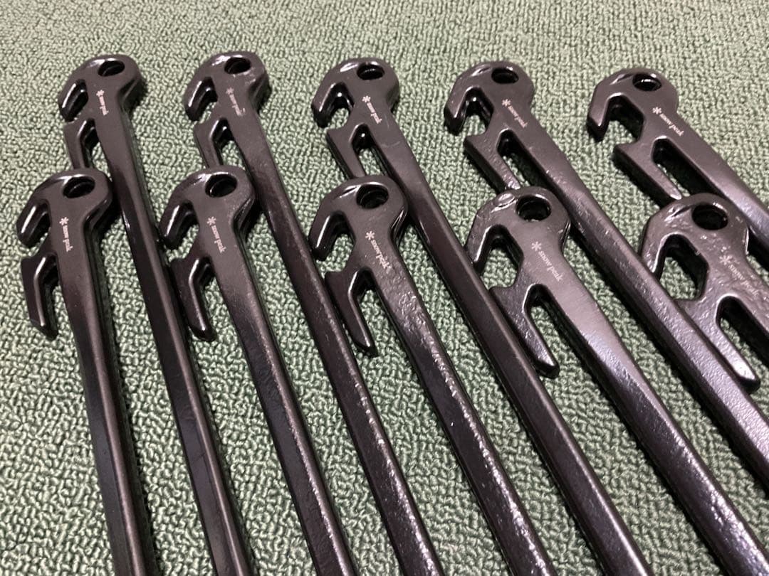 新品 ソリッドステークデルタ 40 10本 ペグ スノーピーク