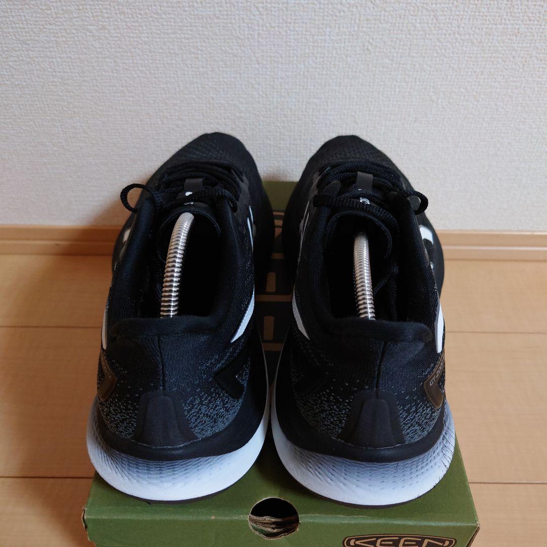 ASICS ランニングシューズ GT-2000 12 ブラック/ホワイト