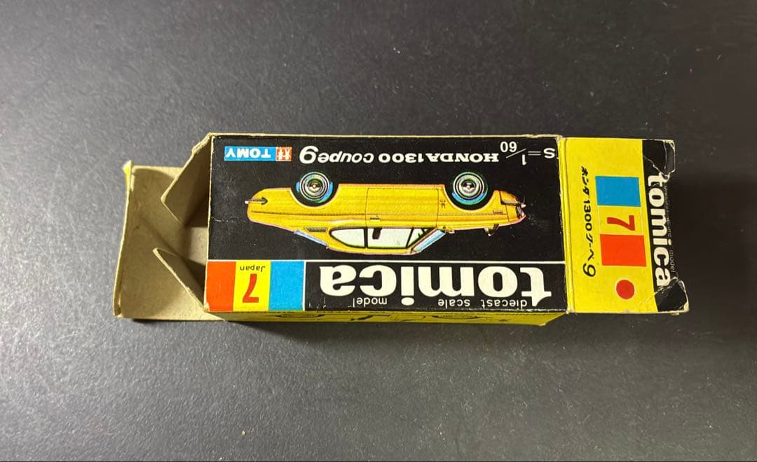 デ*ー様 トミカ黒箱　ホンダ 1300 クーペ 9 赤　1A 美品　箱色指定　希