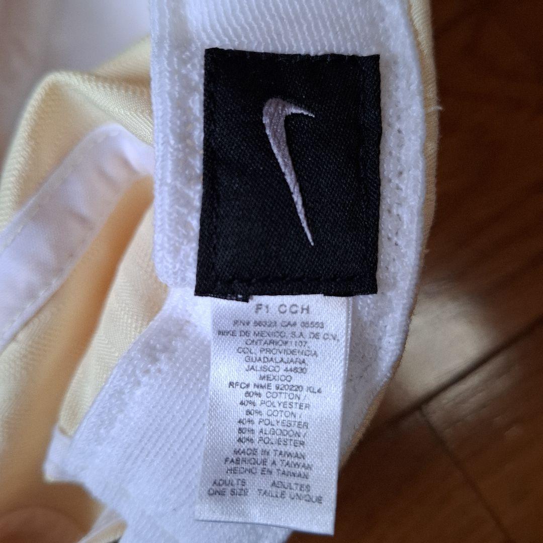 NIKE 00sヴィンテージテニスキャップ コートロゴ刺繍クリームイエロー