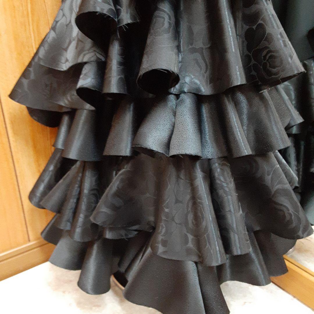 フラメンコ衣装　☆ファルダのみ　ブラックファルダ豪華フリル