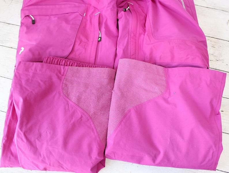 ピークパフォーマンス ゴアテックス スキーウェア上下セット M ニットキャップ付