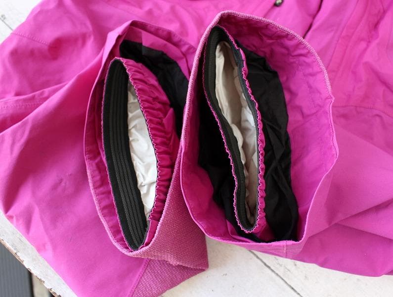 ピークパフォーマンス ゴアテックス スキーウェア上下セット M ニットキャップ付