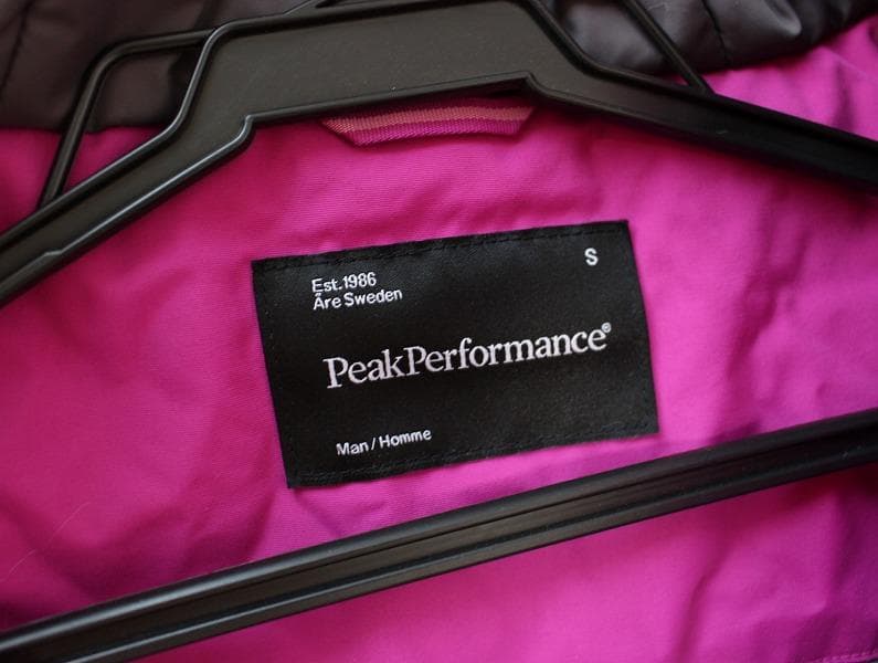 ピークパフォーマンス ゴアテックス スキーウェア上下セット M ニットキャップ付