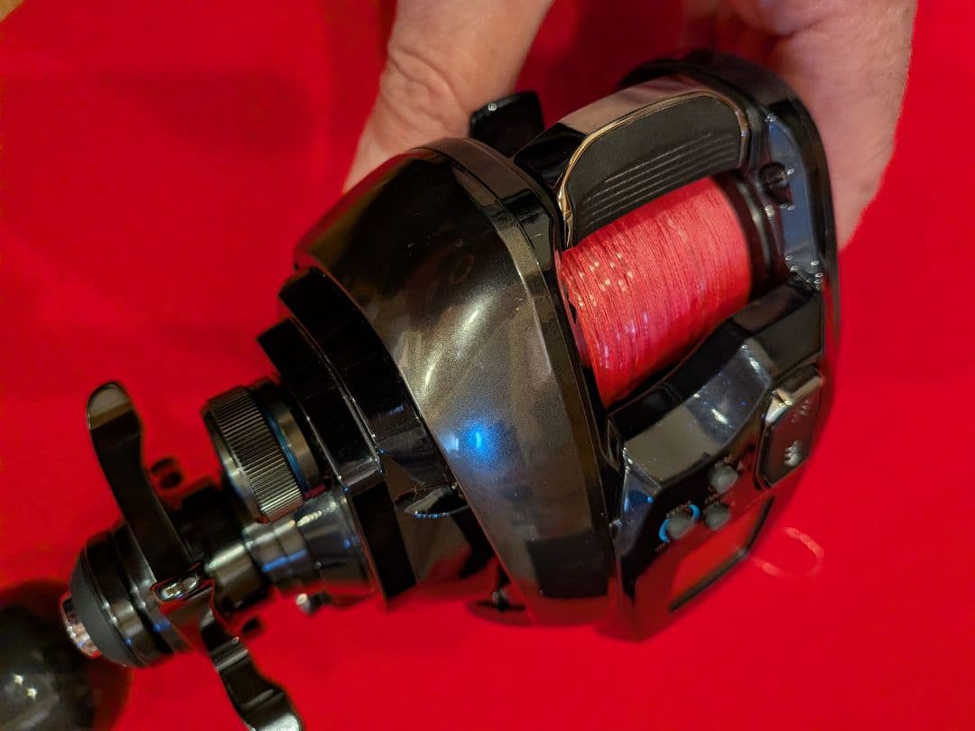 美！シマノ 21フォースマスター1000 巻上距離8.3km 使用時間17.5h