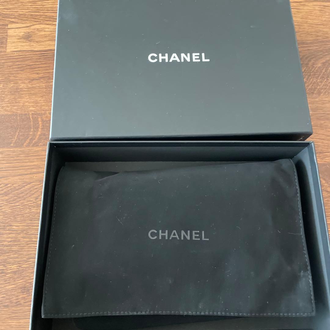 【最終価格】CHANEL チェーンウォレット キャビアスキン