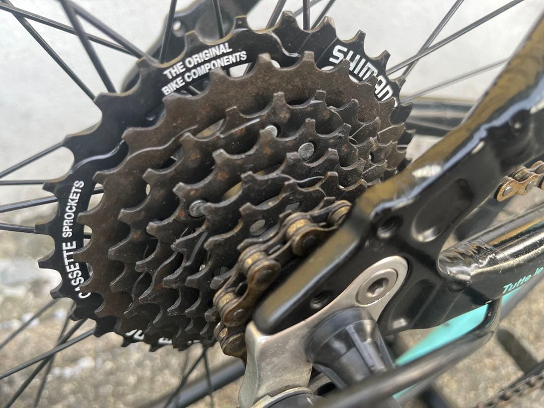 【けんいちせ】Bianchi ROMA 4 クロスバイク ブラック アルミ