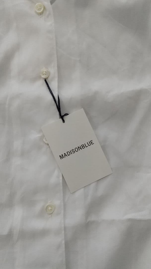 新品 未使用 MADISONBLUE スタンディング襟 マディソンブルー シャツ