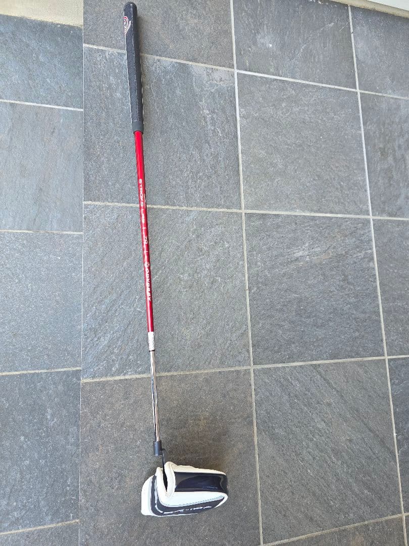 Odyssey トライビーム 7 パター