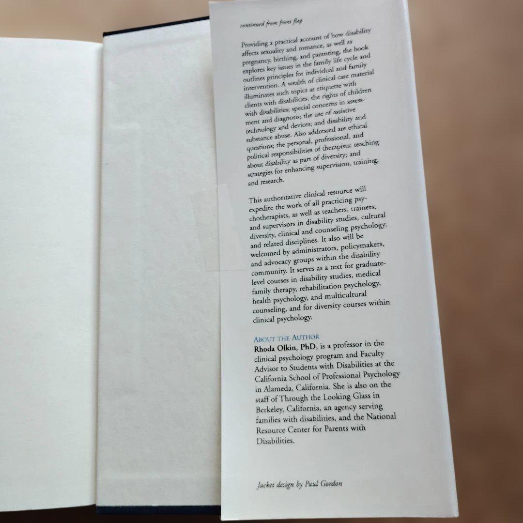 洋書 What Psychotherapists Should Know About