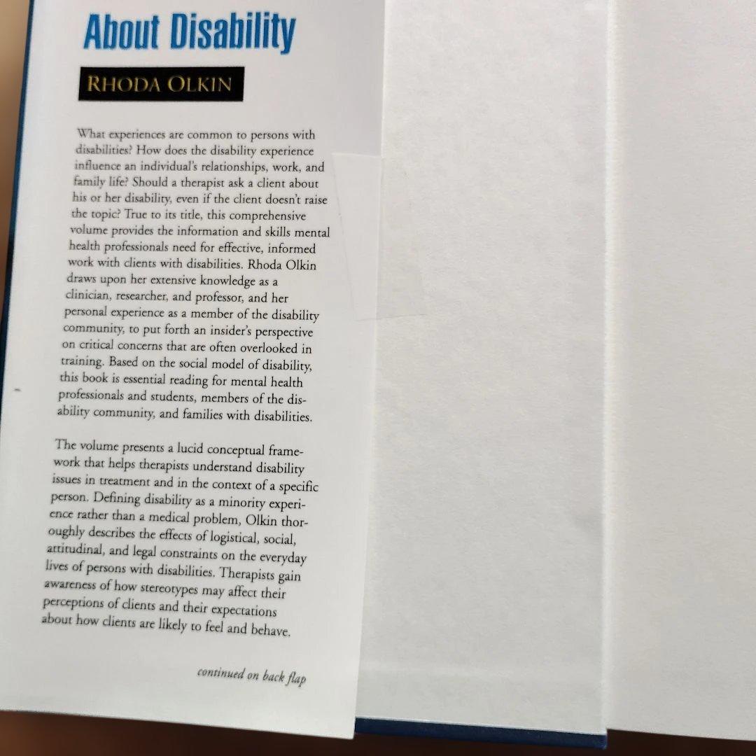 洋書 What Psychotherapists Should Know About