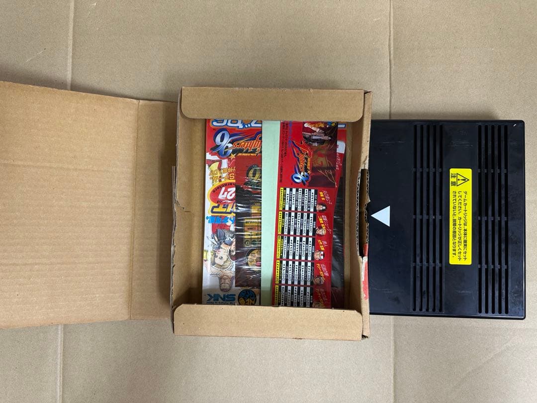 SNKMVSザキングオブファイターズ96カセットです、