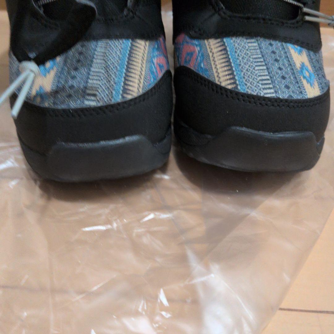 値下げ中！【美品】バートン burtonブーツ　Mint Boa 22cm