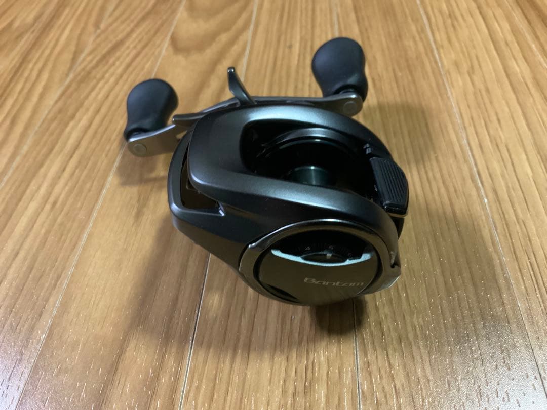 極美品 SHIMANO 22バンタム RIGHT