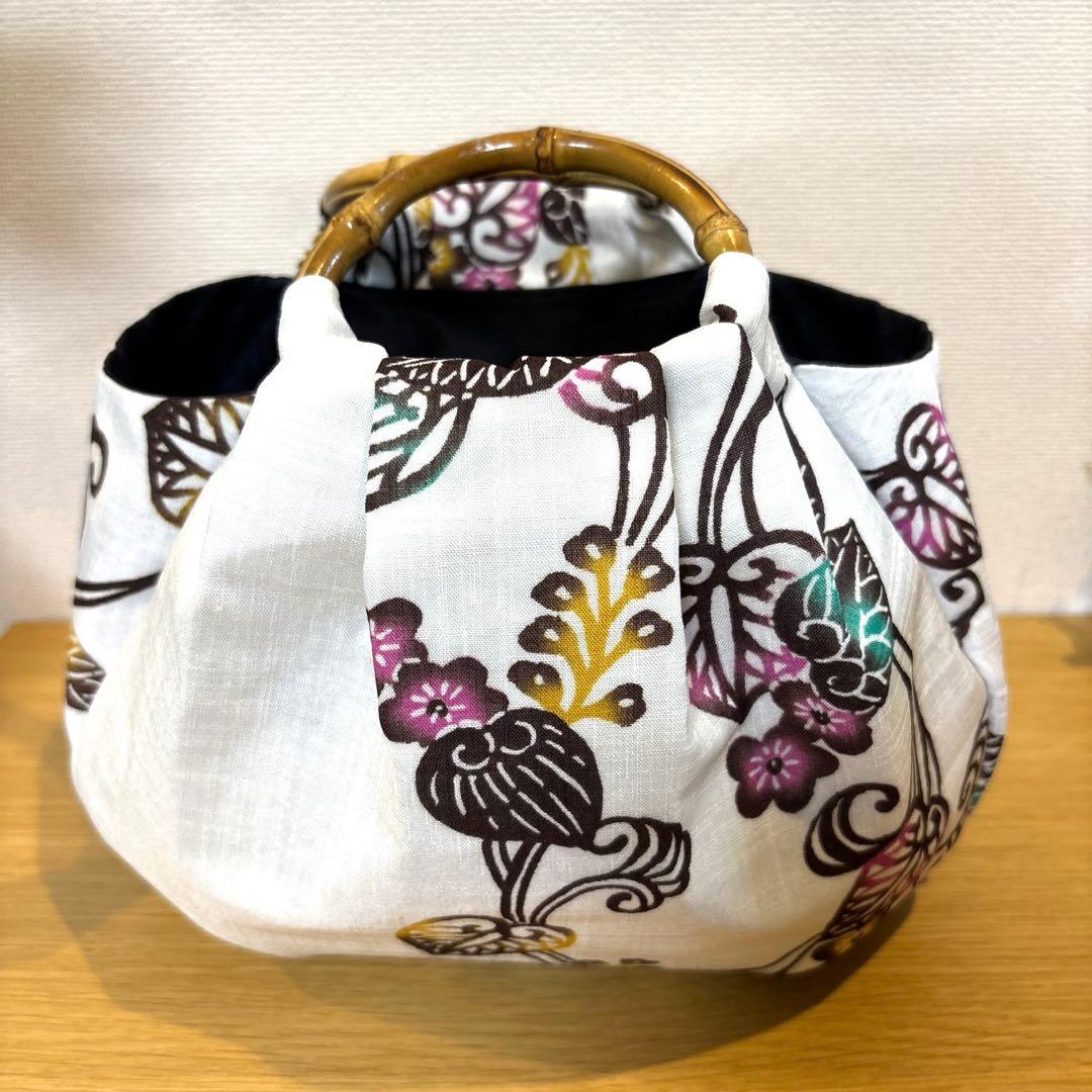 みなちん画面和装バック着物バック琉球紅型・琉球柄・葵の柄（白）