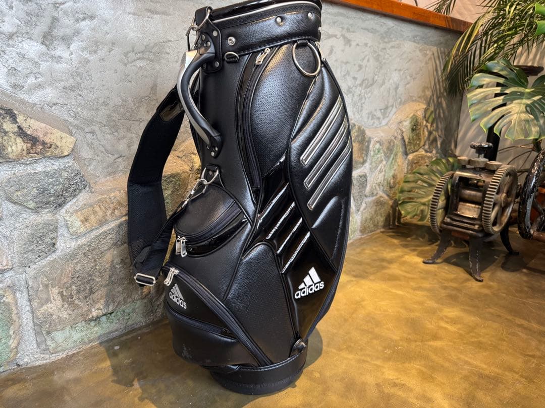 美品⭐︎adidas キャディバッグ ブラックヘッドカバー付き