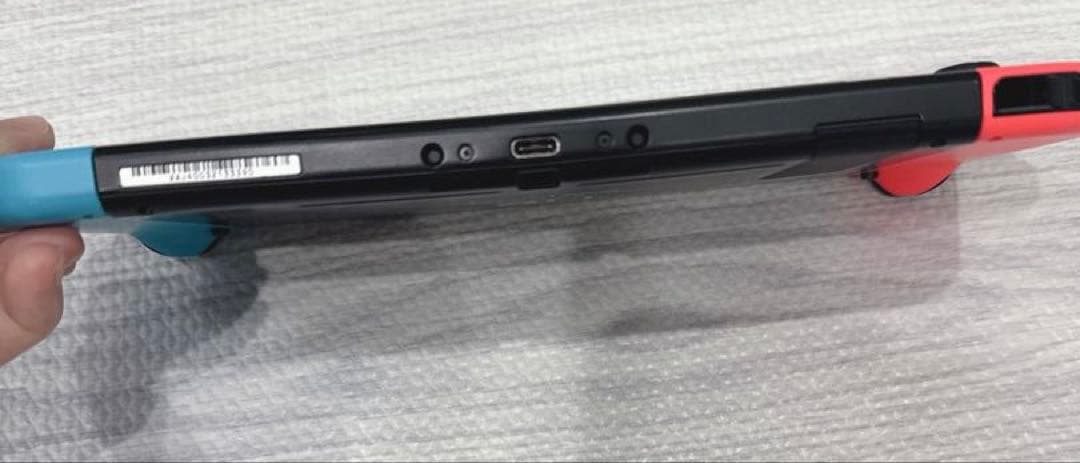 動作確認済み　Nintendo Switch 本体 青/赤