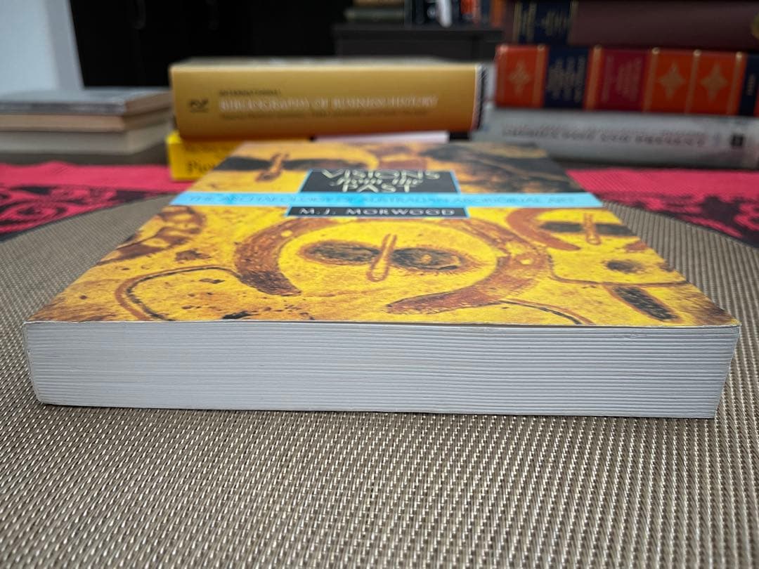 洋書 Visions from the Past M.J. Morwood