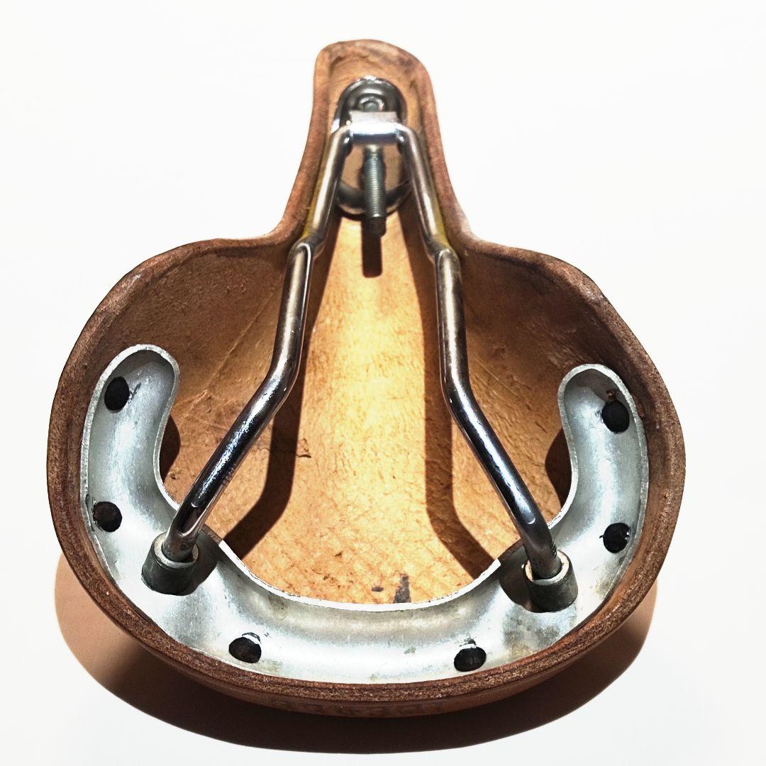 IDEAL COLUMBIA 大銅鋲　ナチュラル