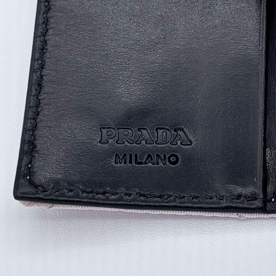 PRADA キルティング キーケース 正規品　6連キーケース 可愛い系