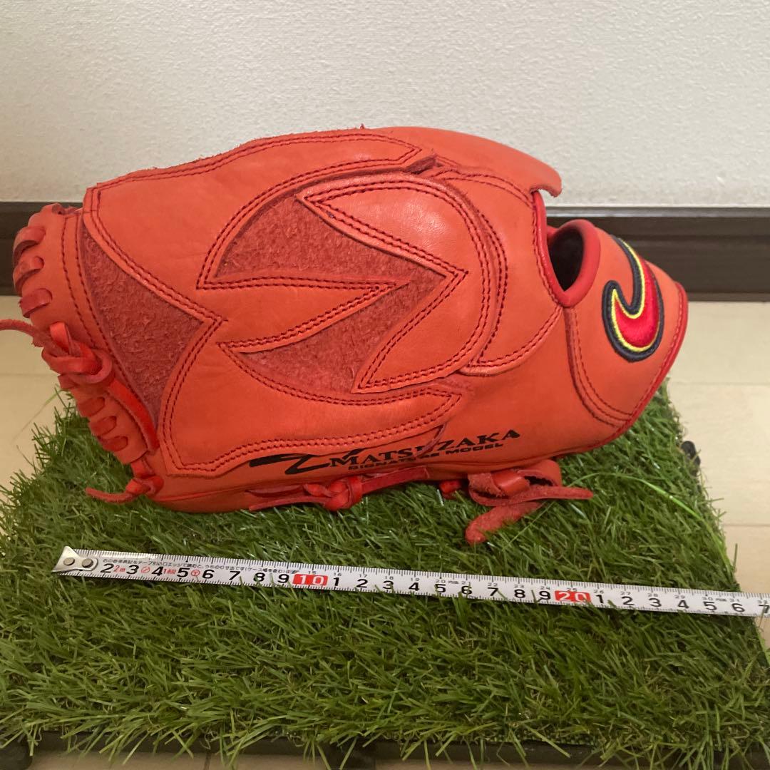 Nike 松坂大輔シグネチャーモデル グローブ　少年用