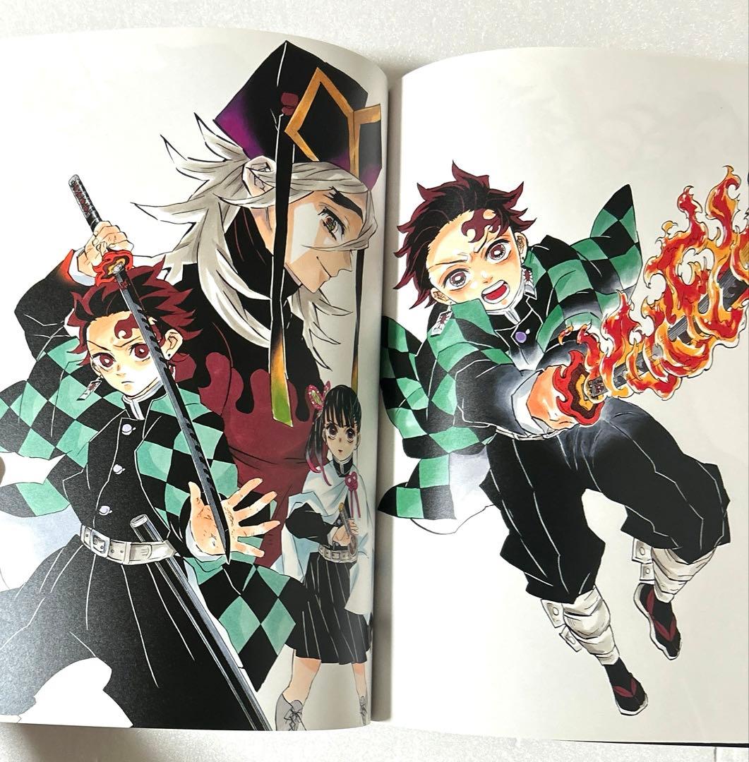 「鬼滅の刃」１〜２３巻全巻、外伝、鬼殺隊見聞録２冊＋イラスト集 合計２７冊セット