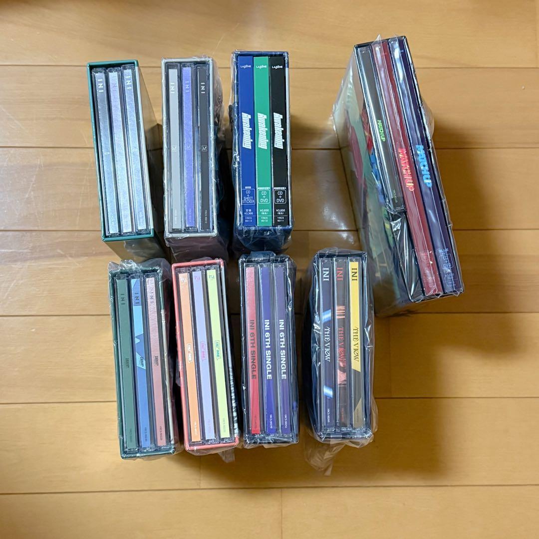 INI 佐野雄大　ユニバBOX まとめ売り