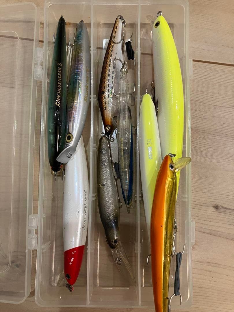 シーバス　青物　ハードルアー　ジグ　まとめ売り　ルアー収納タックルボックス