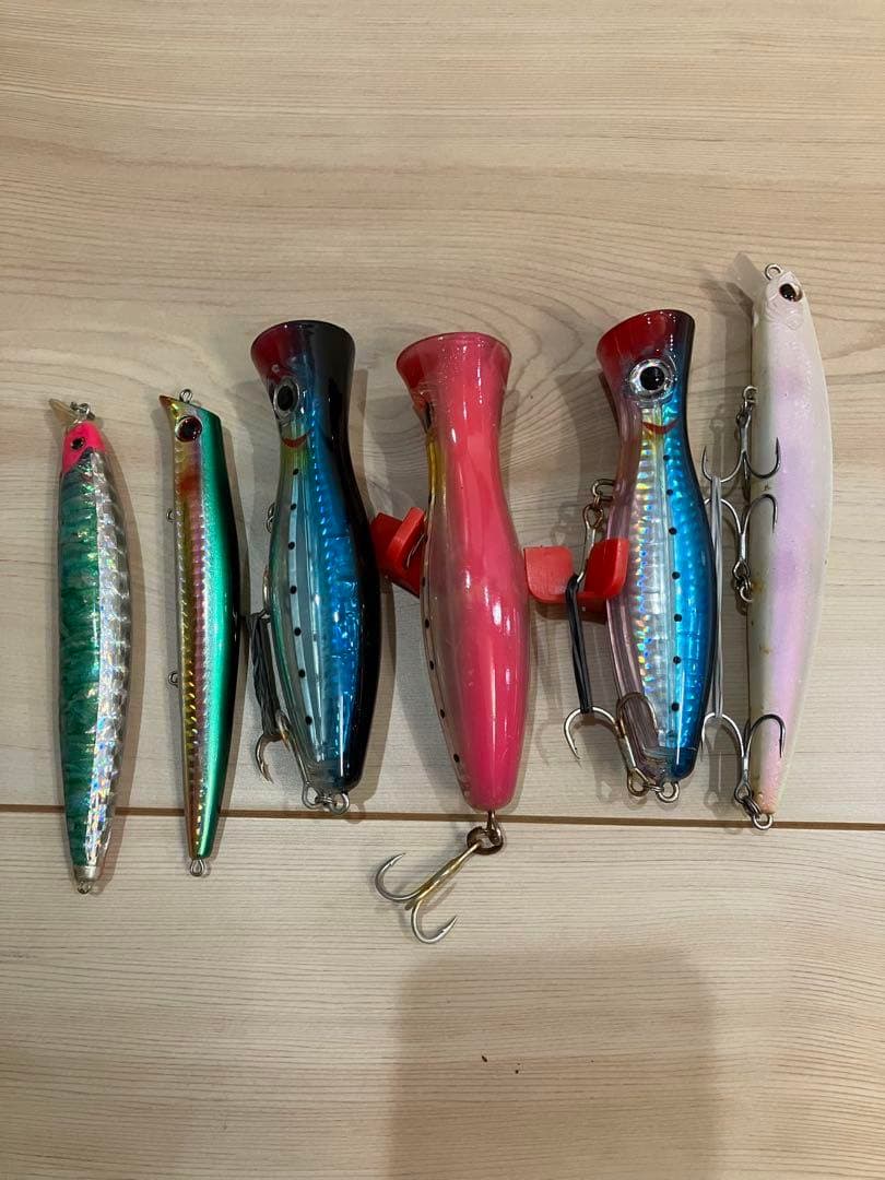 シーバス　青物　ハードルアー　ジグ　まとめ売り　ルアー収納タックルボックス