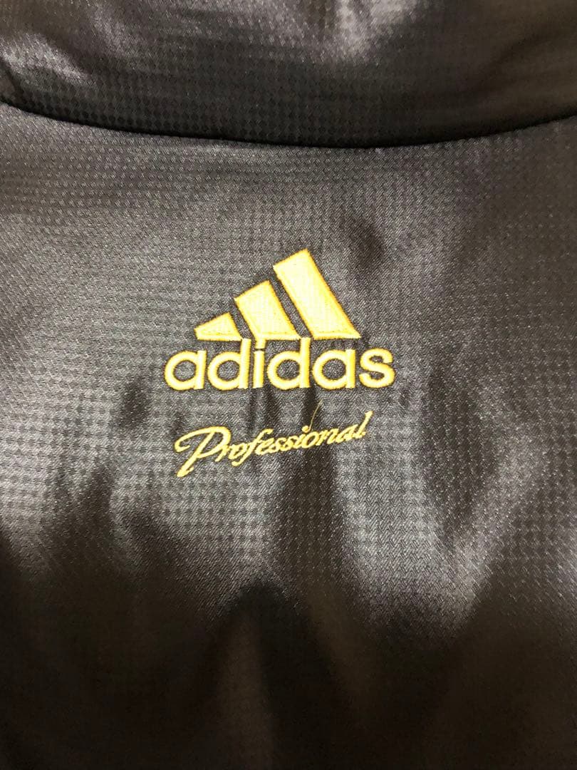 アディダス　adidas プロフェッショナル　2XO ダウンジャケット