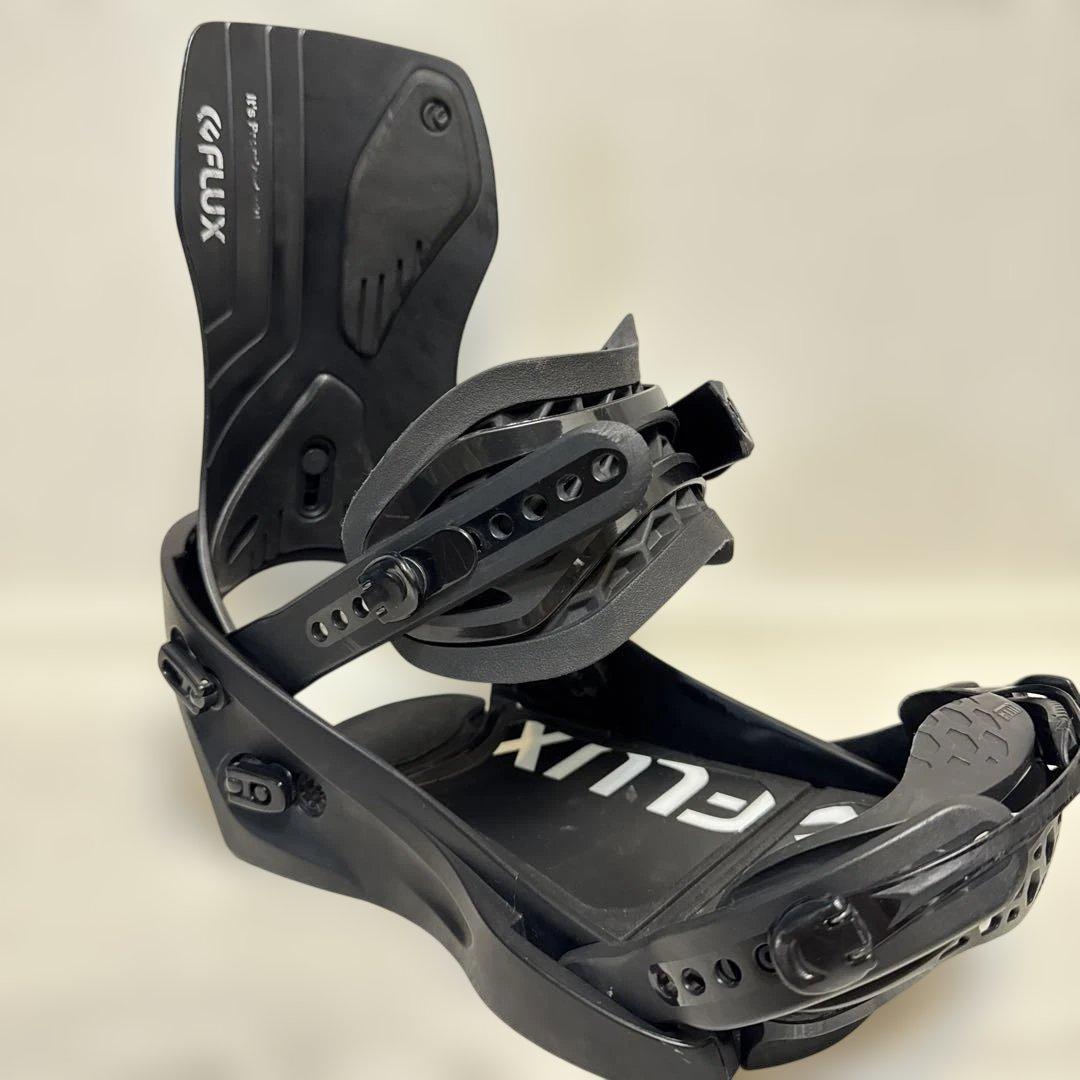 FLUX XF 22-23モデル Sサイズ