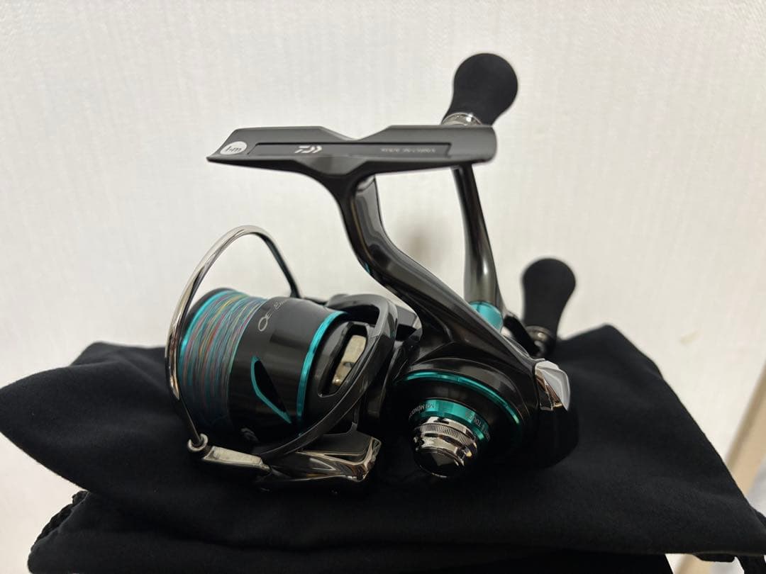 Daiwa エメラルダス AIR LT 2500-DH