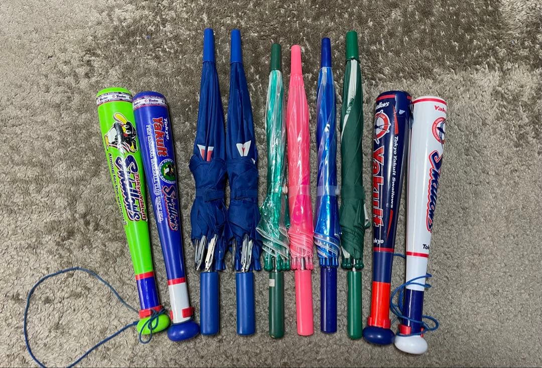 レア？東京ヤクルトスワローズ 応援グッズ 傘6本、メガホン2つセット