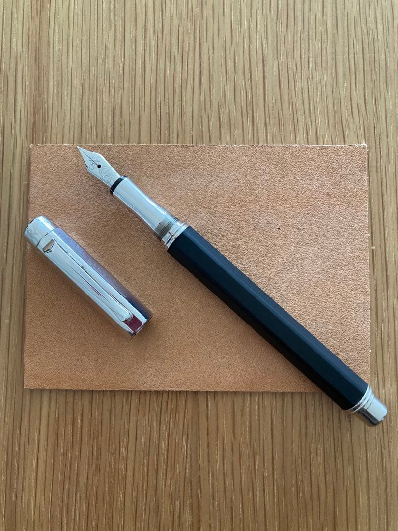 カランダッシュ　バリアス　メットラブ　万年筆