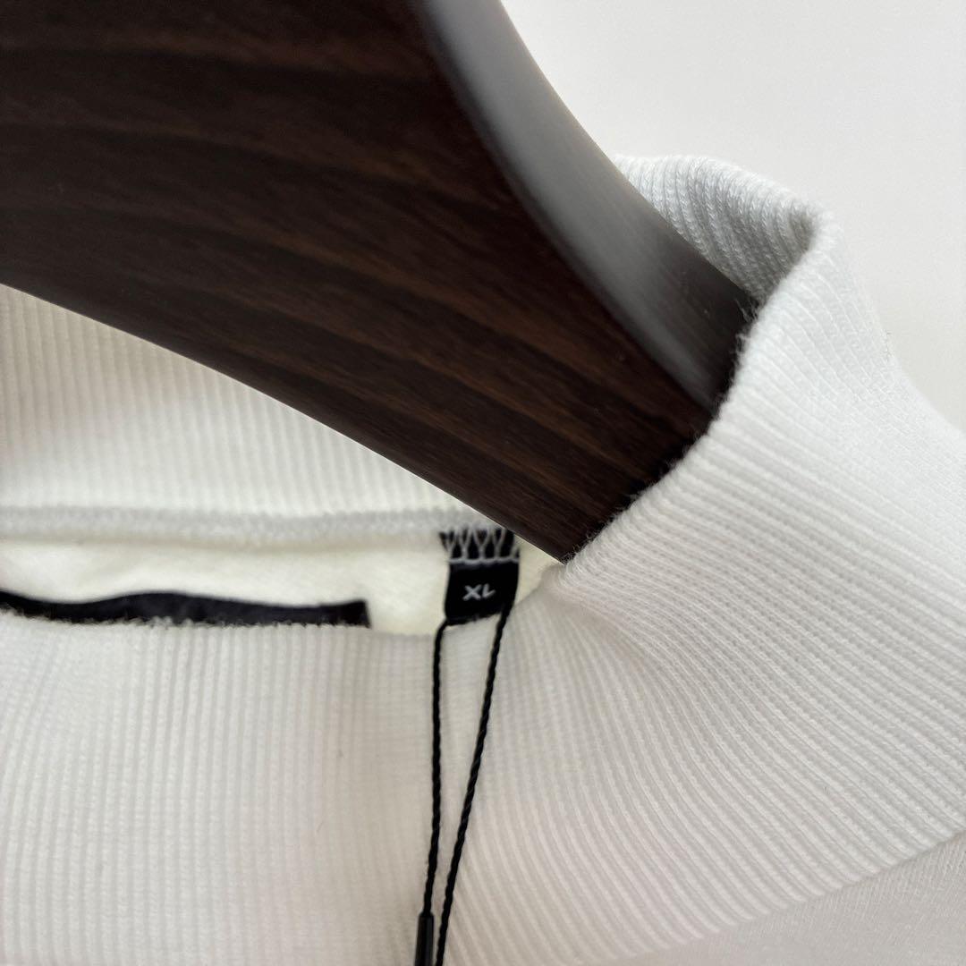 Travis Mathew トラヴィス　マシュー　ロンT トレーナー　ロゴ