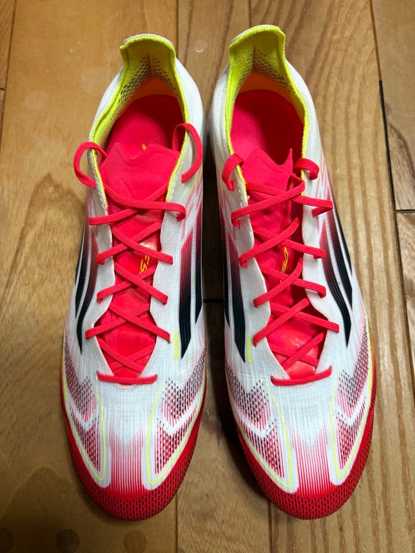 新古品　大特価　アディダス　F50 ELITE FG 27.5cm