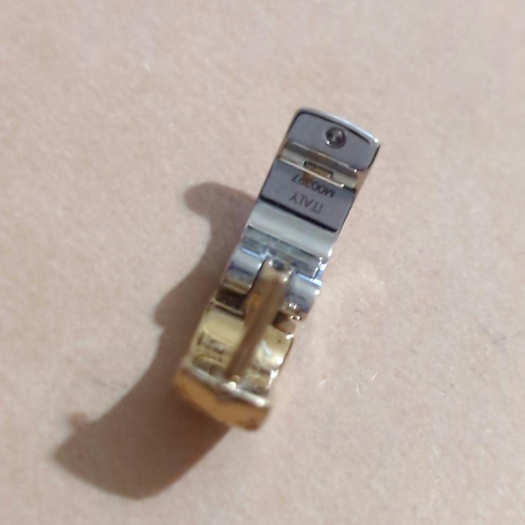 ルイ・ヴィトン メタル ブックレドレイユ・ナノグラム ピアス 片耳