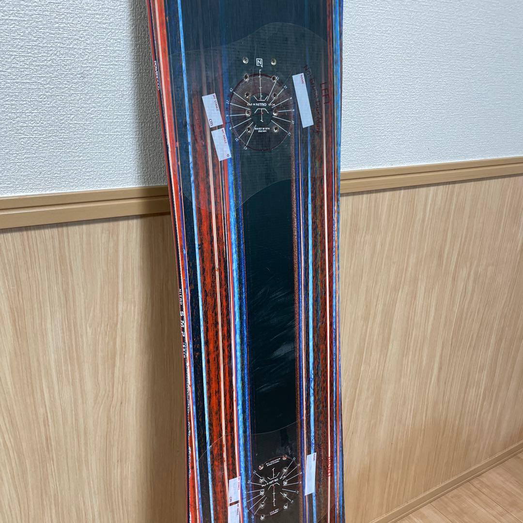 スノーボード　板　Nitro SMP155 フリースタイル　パウダー　グラトリ