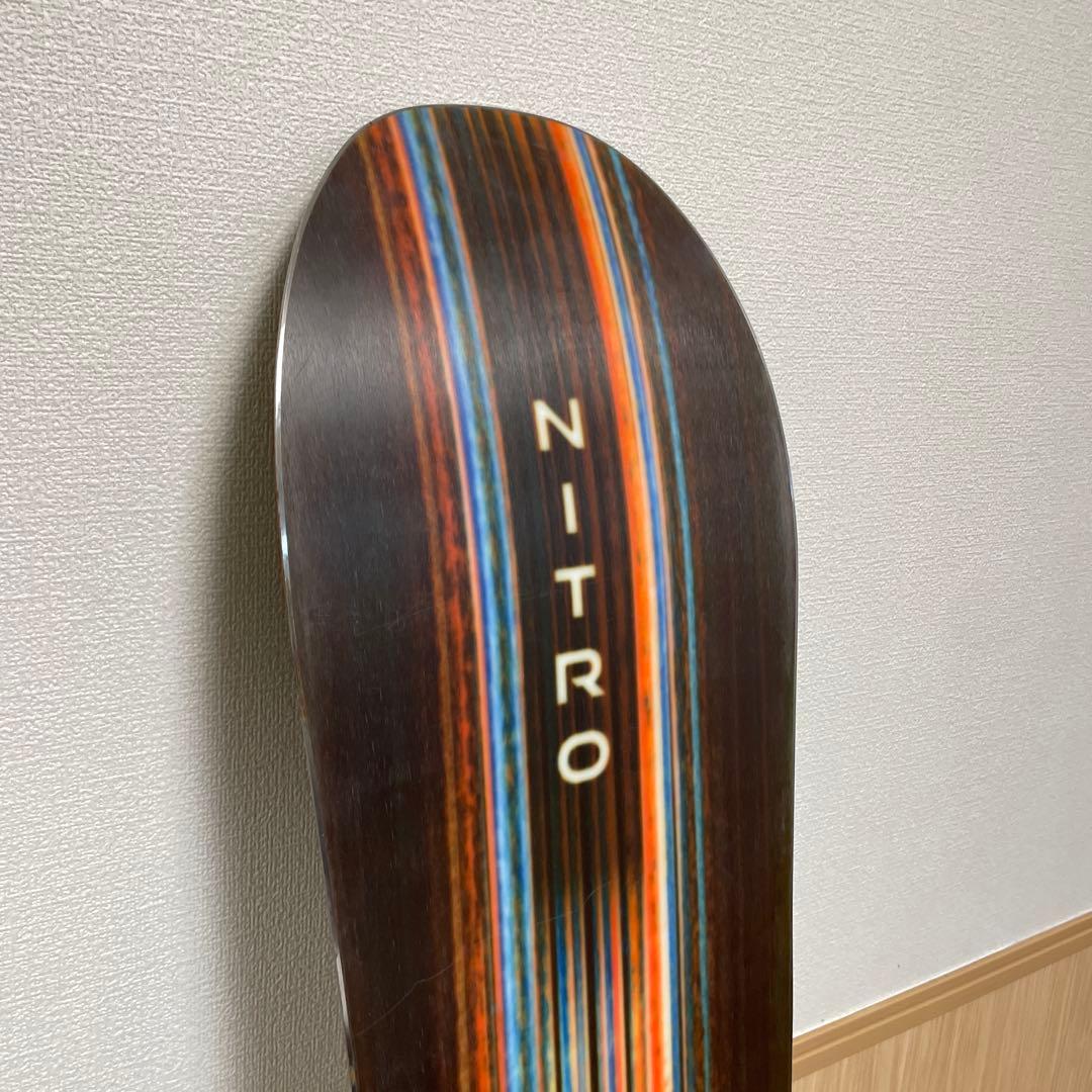 スノーボード　板　Nitro SMP155 フリースタイル　パウダー　グラトリ