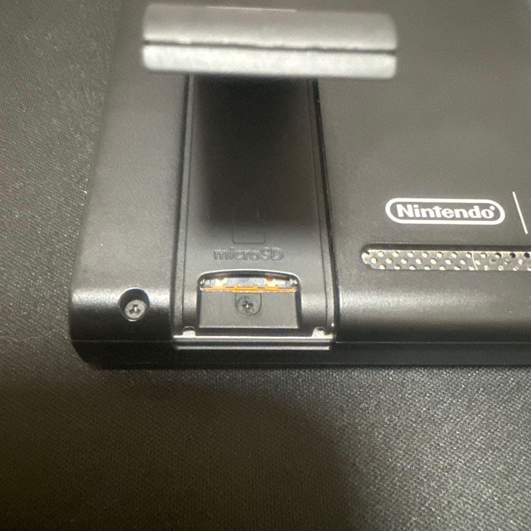 ニンテンドーSwitch 初期　本体　ジャンク　バッテリーの膨らみのみ