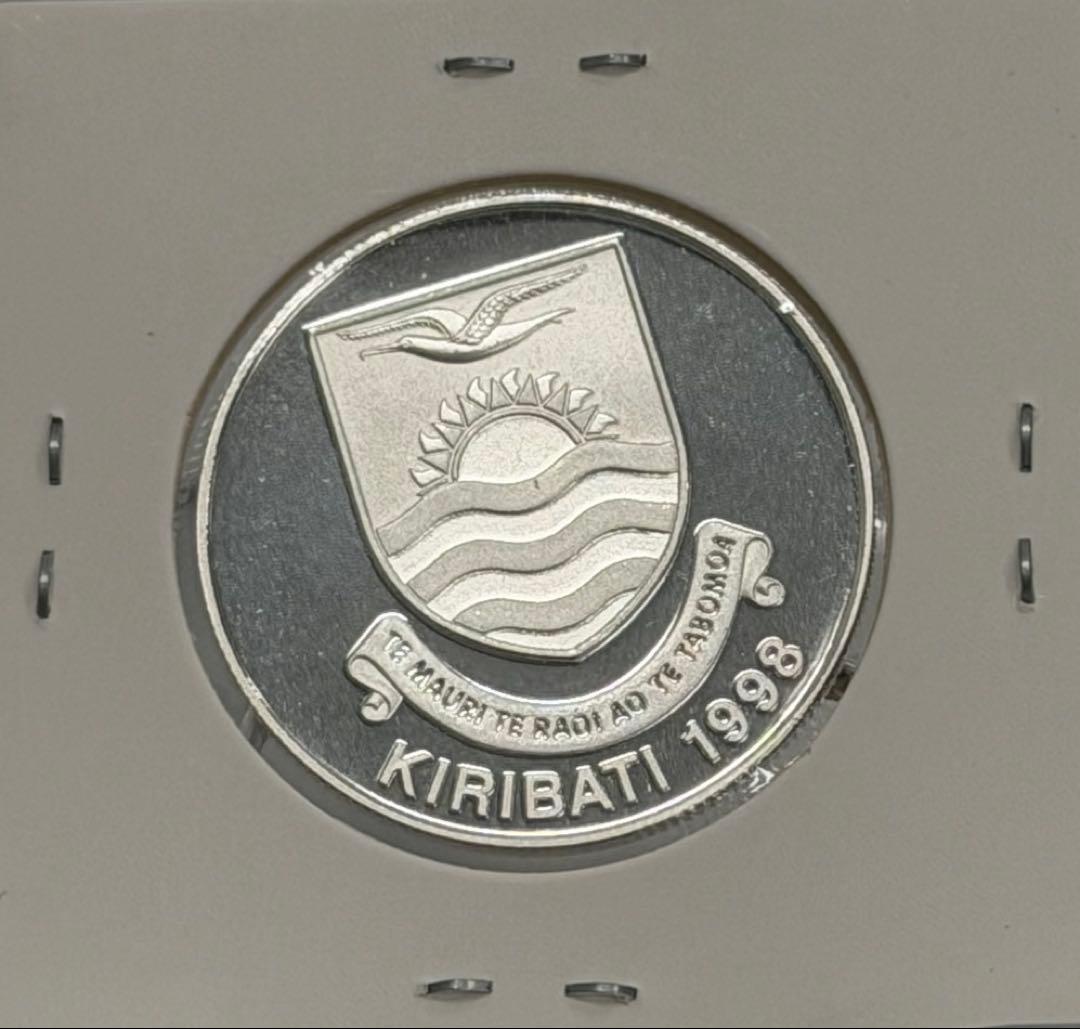 1998年キリバス共和国タイタニック沈没記念2ドルプルーフ銀貨 （未使用）