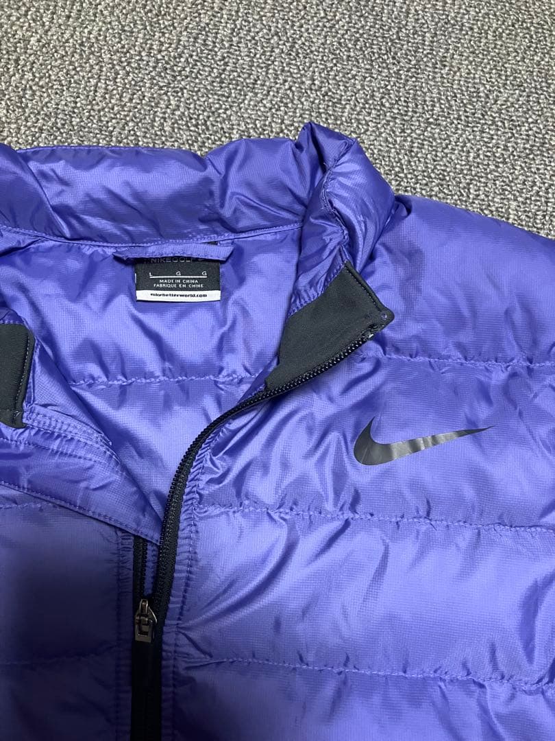 ナイキゴルフライトダウン