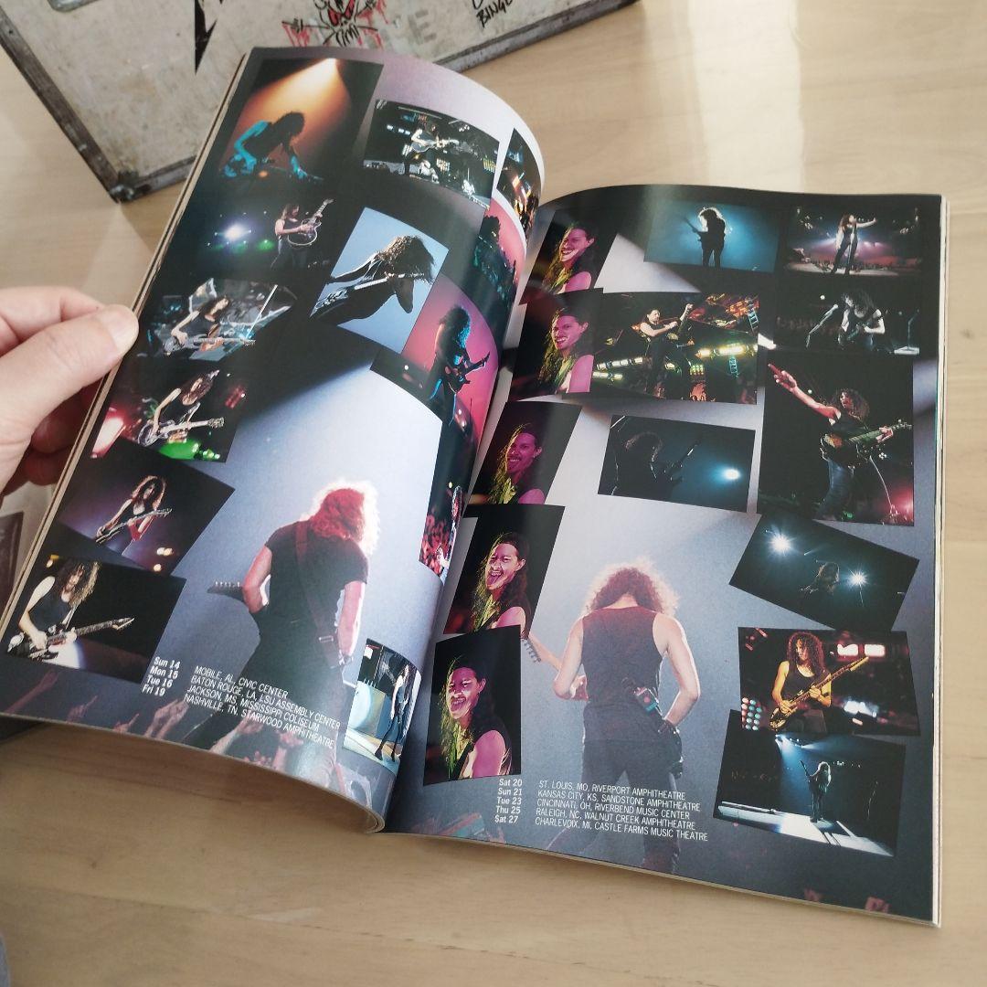 LIVE SHIT Binge & Purge メタリ神袋付