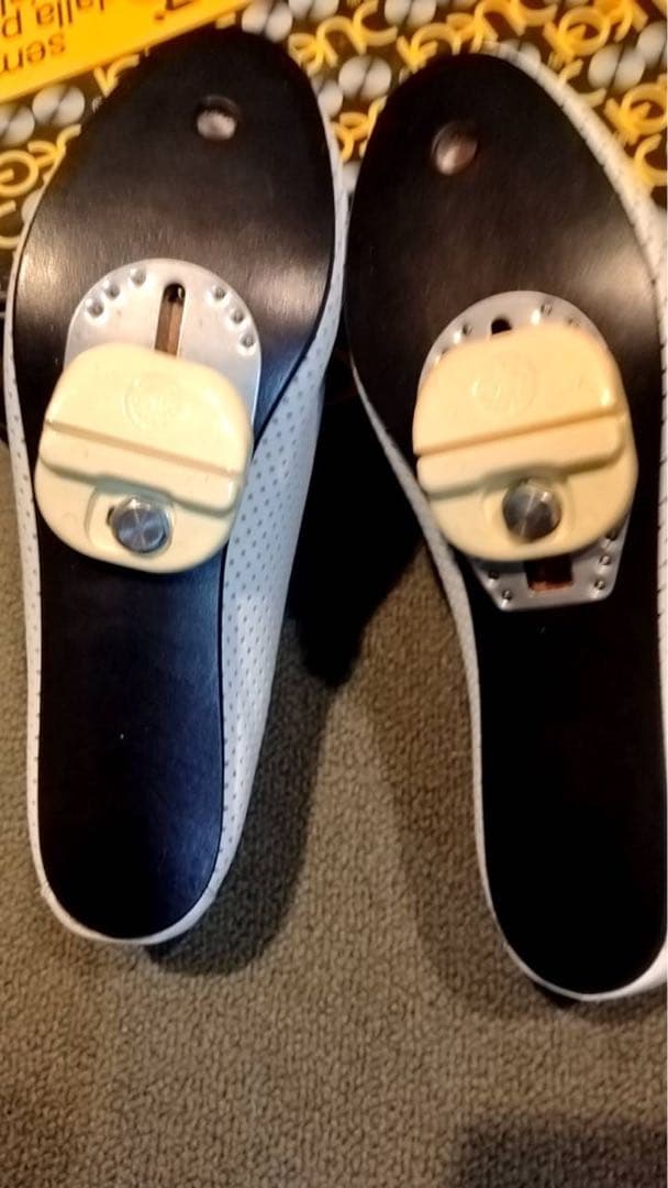 レーサーシューズ　イタリア製DEUGI メッシュタイプ白　サイズ40